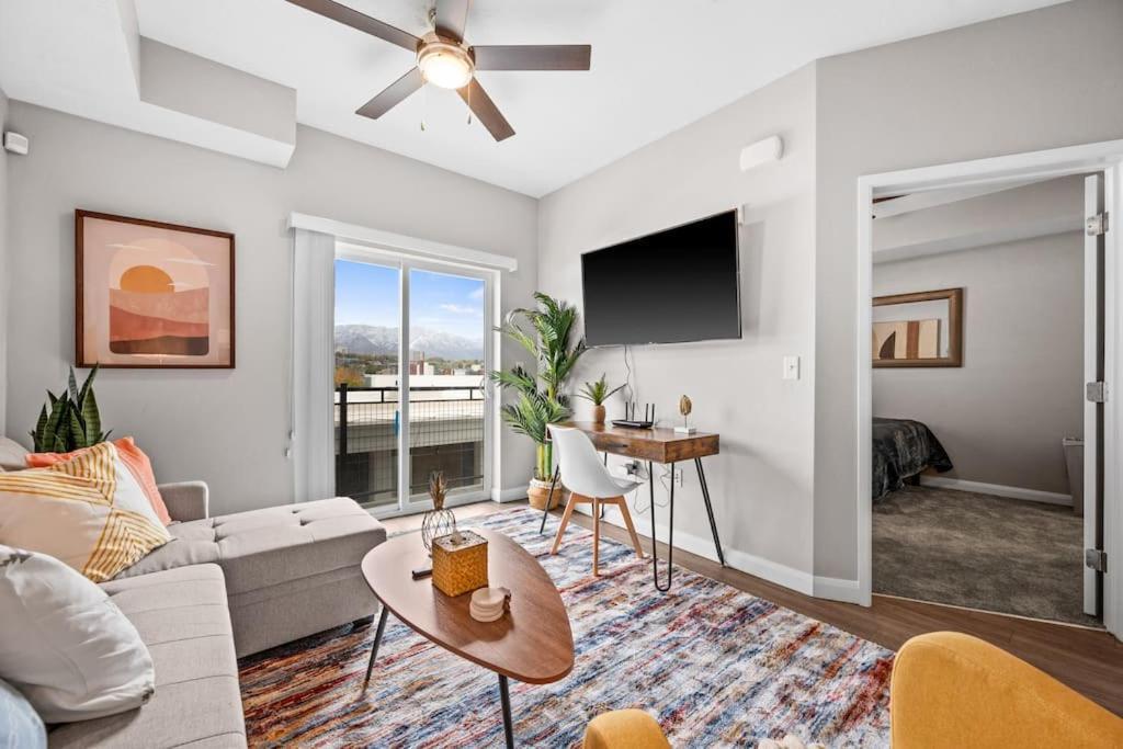 City View Boho Apt Stocked W Everything You Need Salt Lake City Buitenkant foto